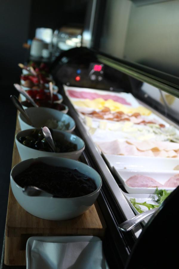 Regatta Hotel Restauracja Spa Poznan Ngoại thất bức ảnh
