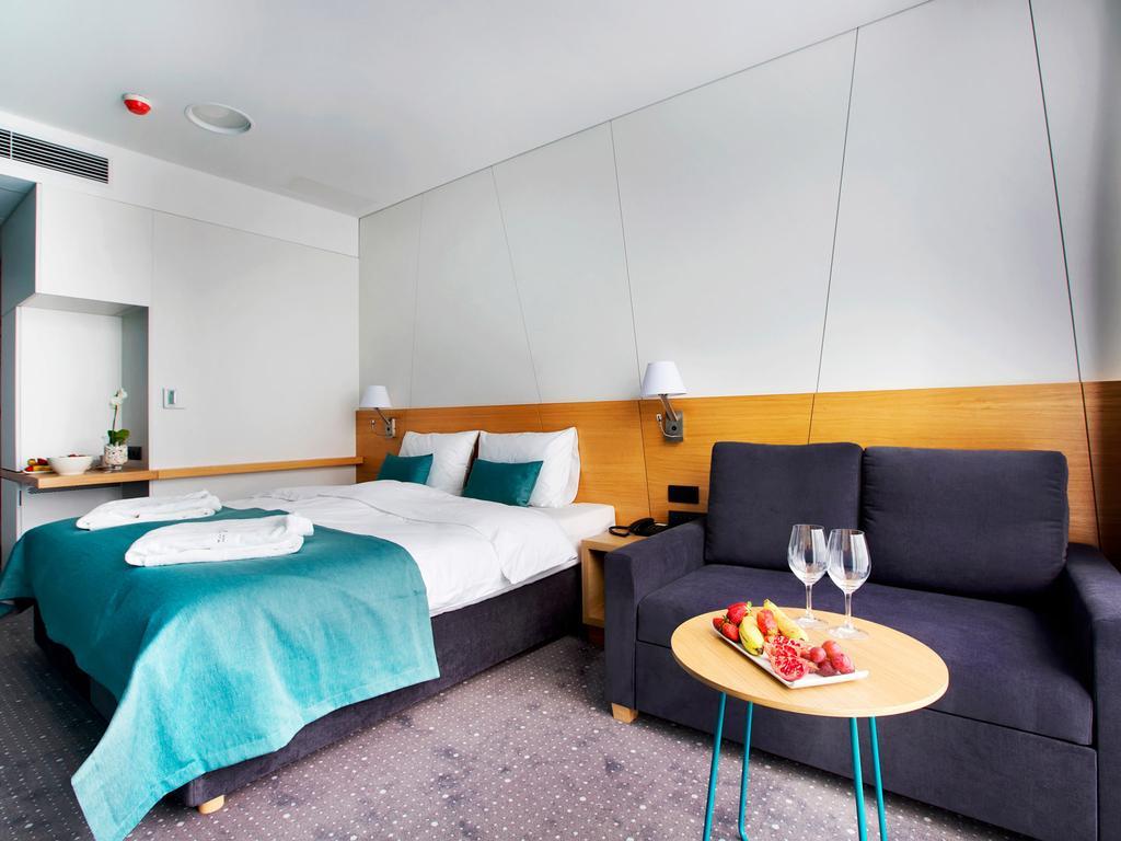 Regatta Hotel Restauracja Spa Poznan Phòng bức ảnh