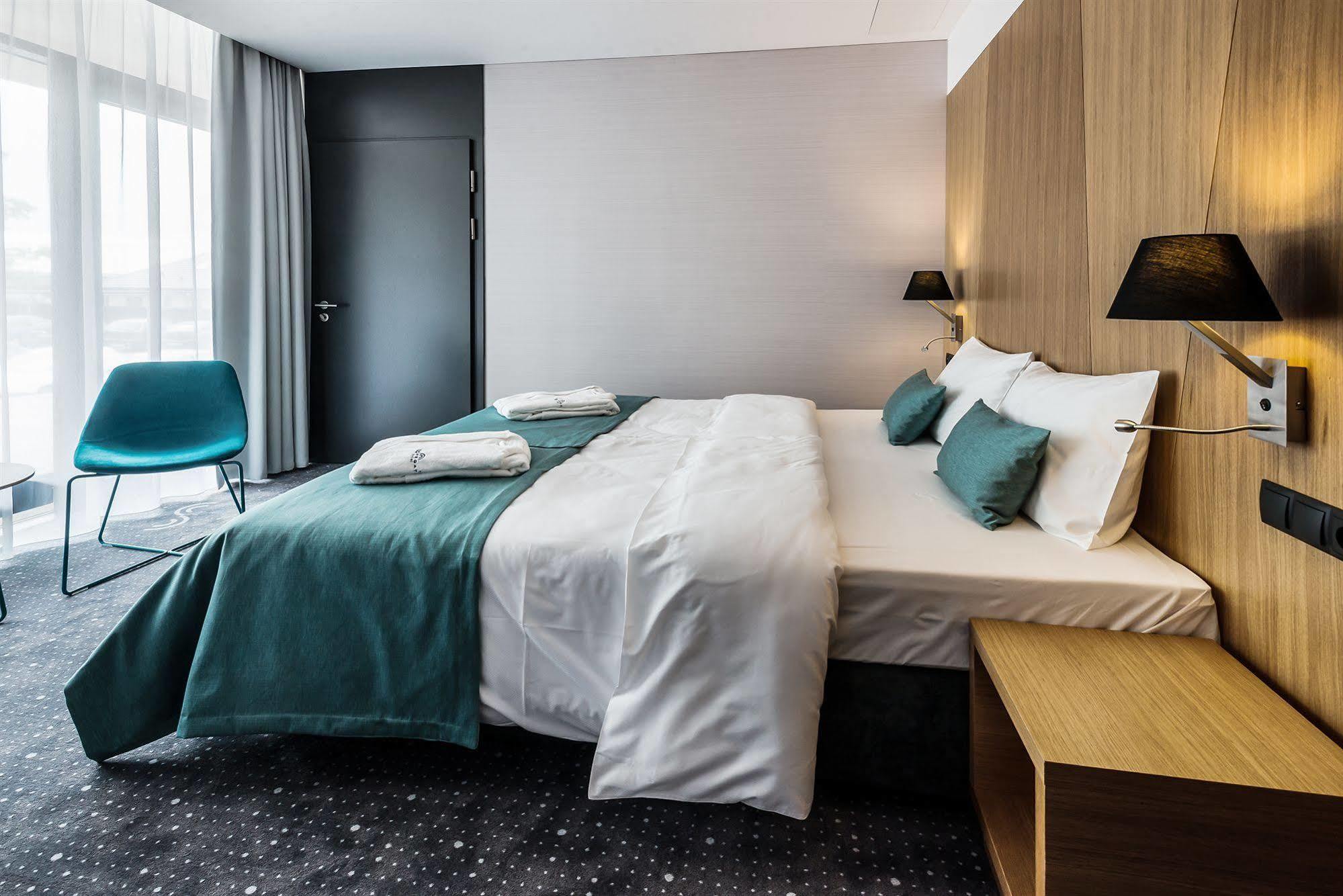 Regatta Hotel Restauracja Spa Poznan Ngoại thất bức ảnh